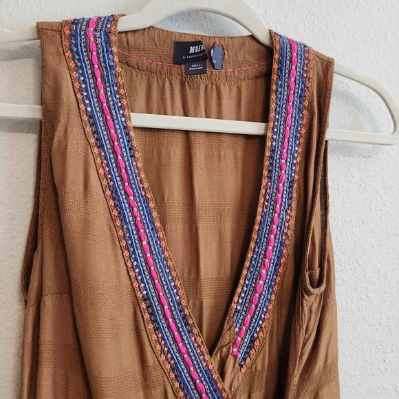 Maeve by Anthropologie Liviana Embroidered Wrap Top Size Small - Picture 3 of 13
